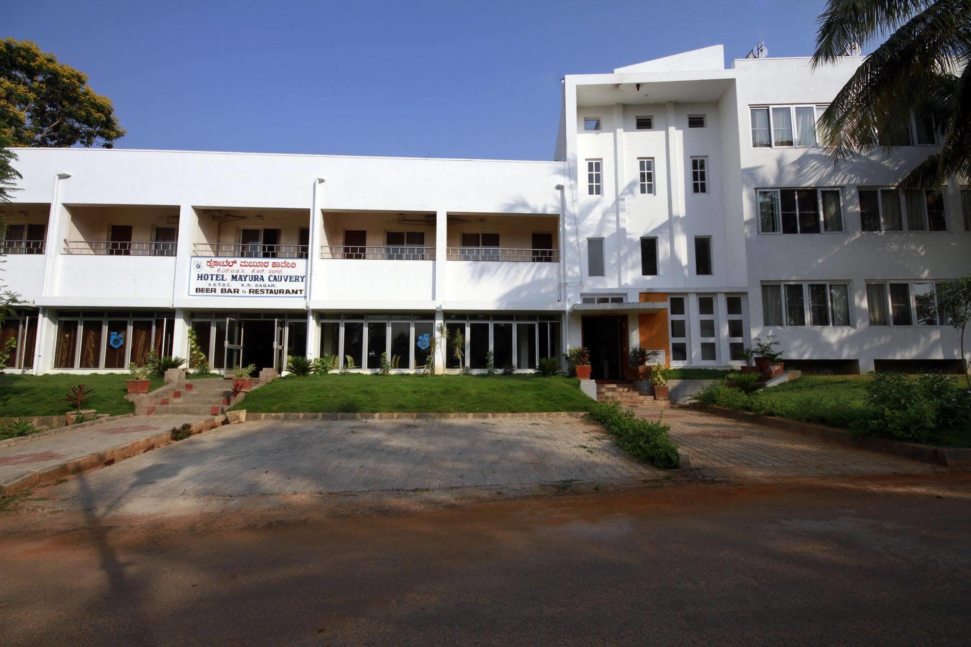 Kstdc Hotel Mayura Kauvery Krs Hosa Kannambādi エクステリア 写真